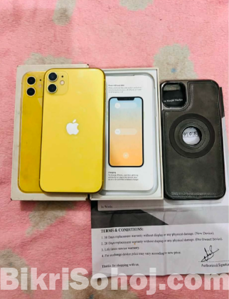 I Phone 11 (128Gb) With Box